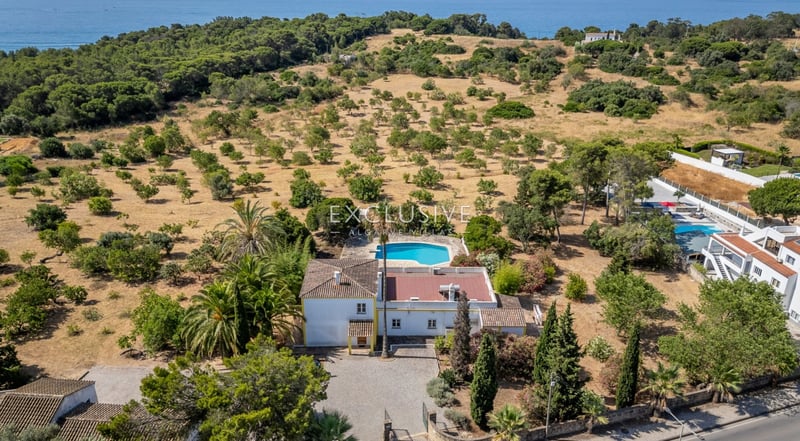 Villa in Alvor - view 1