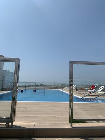 Apartment in Marbella Del Este - view 1