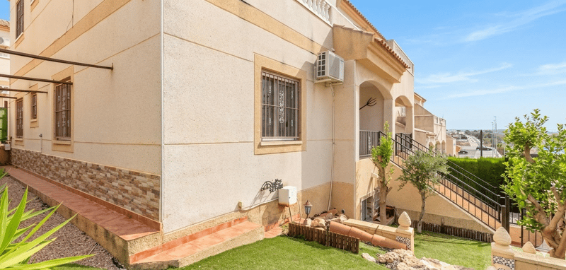 House in Playa Flamenca - view 1