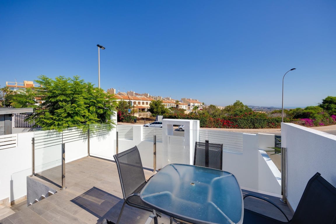 Villa in Torrevieja - Image 3