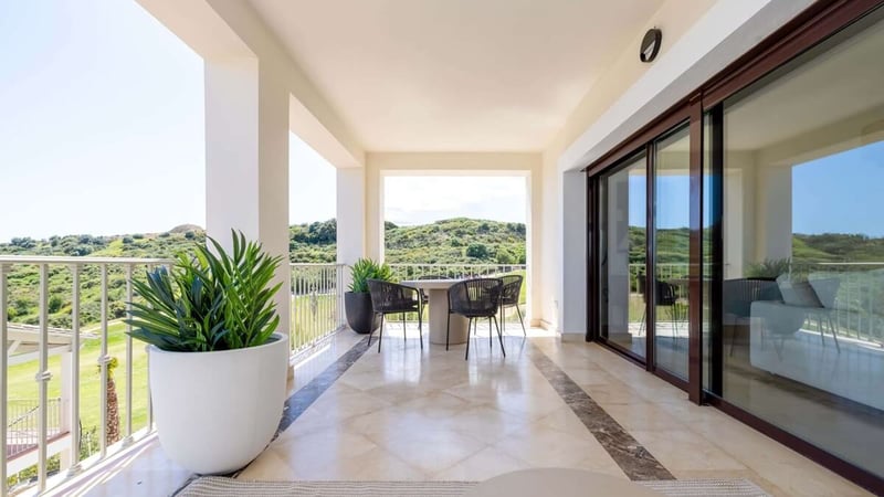 House in Estepona - view 1