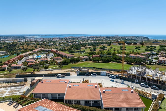 Villa in Pedra Alcada - view 1