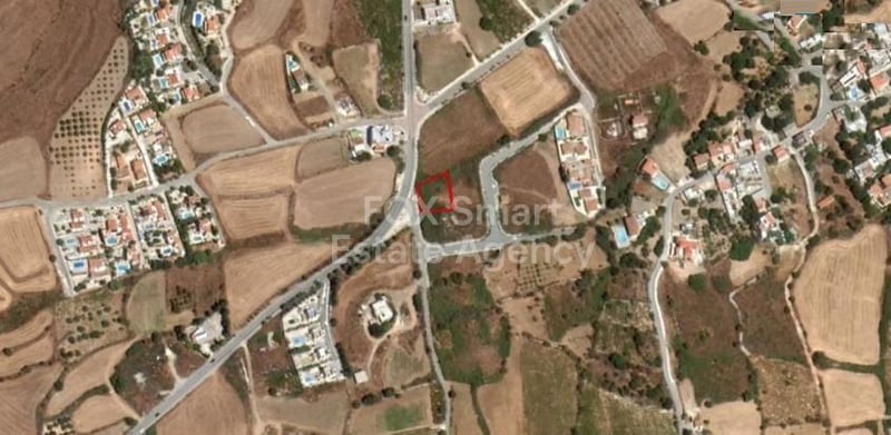 Land in Kathikas - view 1