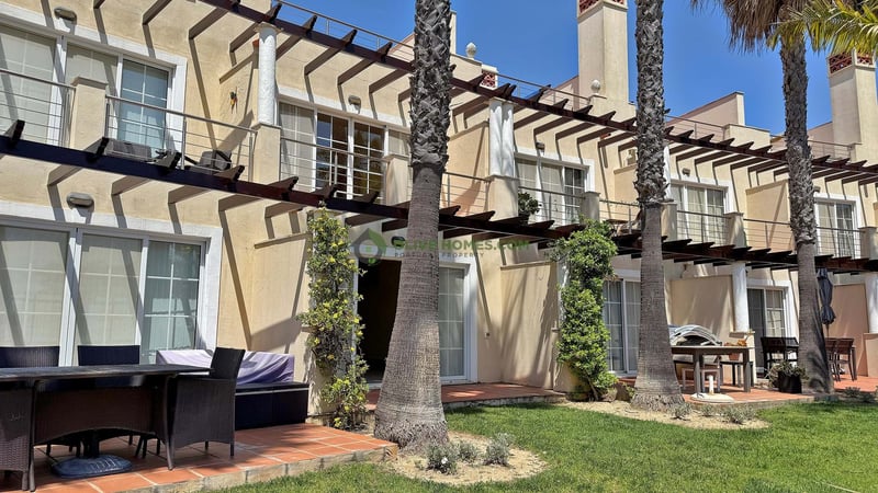 House in Quarteira - view 1