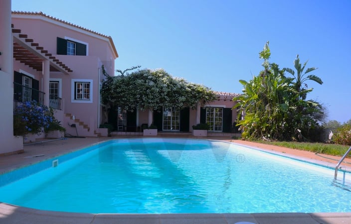 Villa in Lagoa - view 1