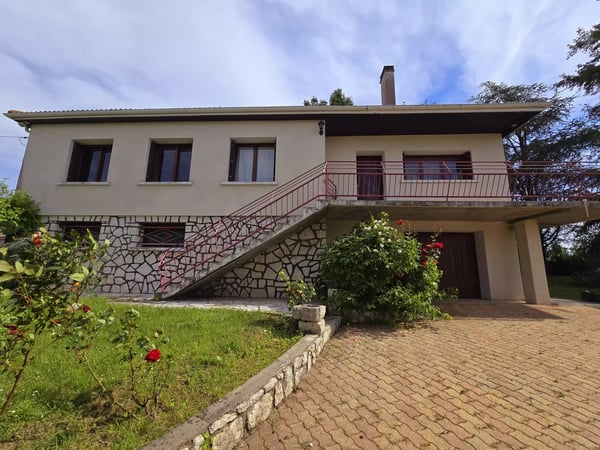 House in Eymet - view 1