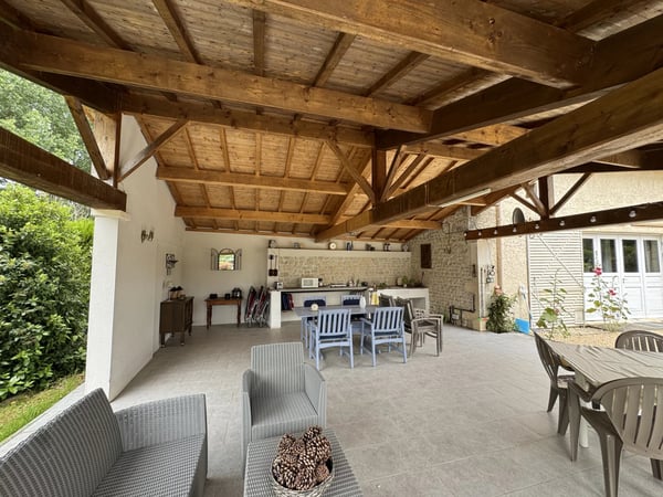 House in Beauvais-sur-Matha - view 1