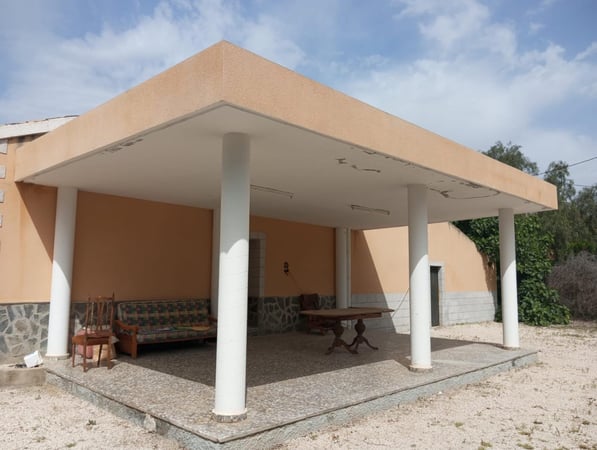 House in Barrio de las Cuevas - view 1