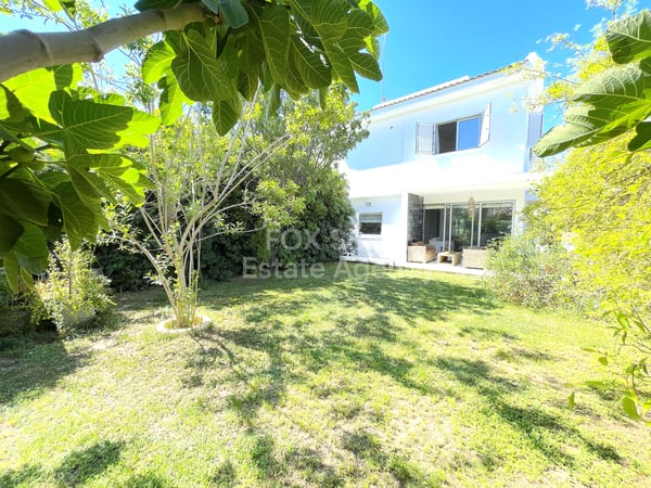 House in Geri - view 1