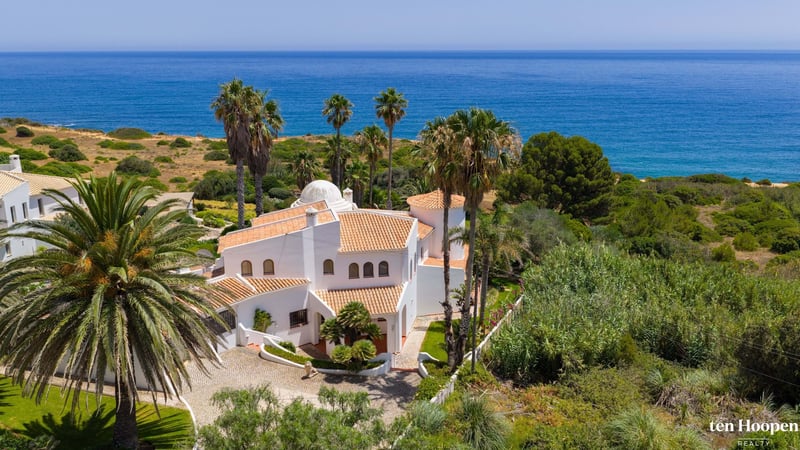 Villa in Luz - view 1