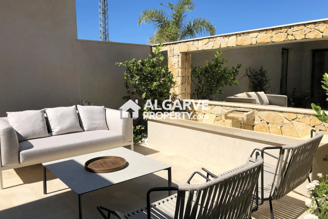 Villa in Faro - view 1