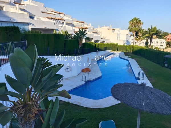 House in Manilva - view 1