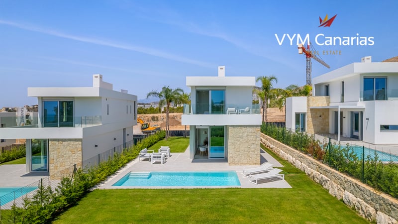 Villa in Finestrat - view 1