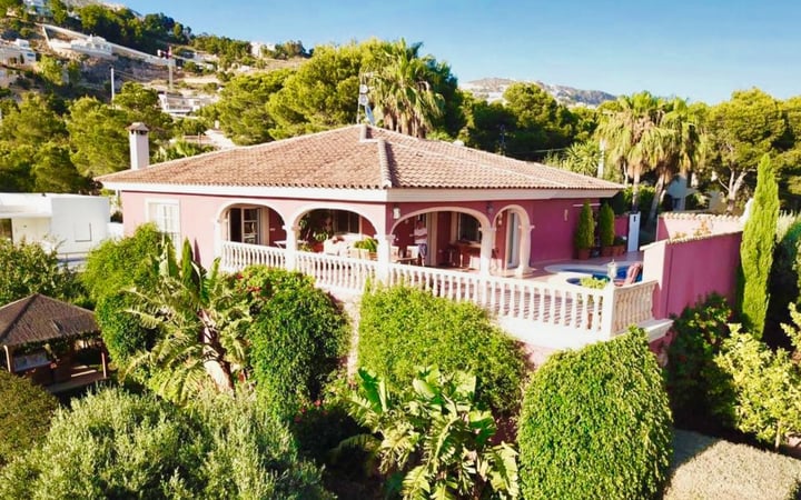 Villa in Altea la Vella - view 1