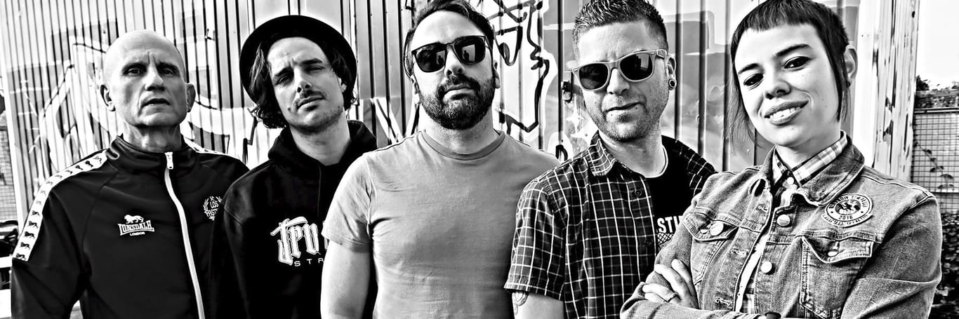 Los Fastidios + Zoo Escape