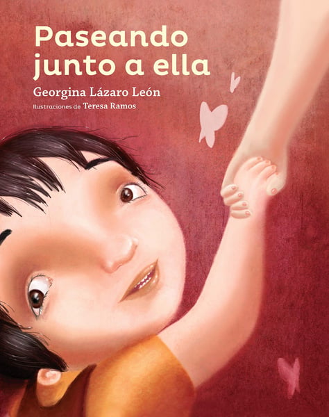 Paseando Junto A Ella (Walking By Her Side)