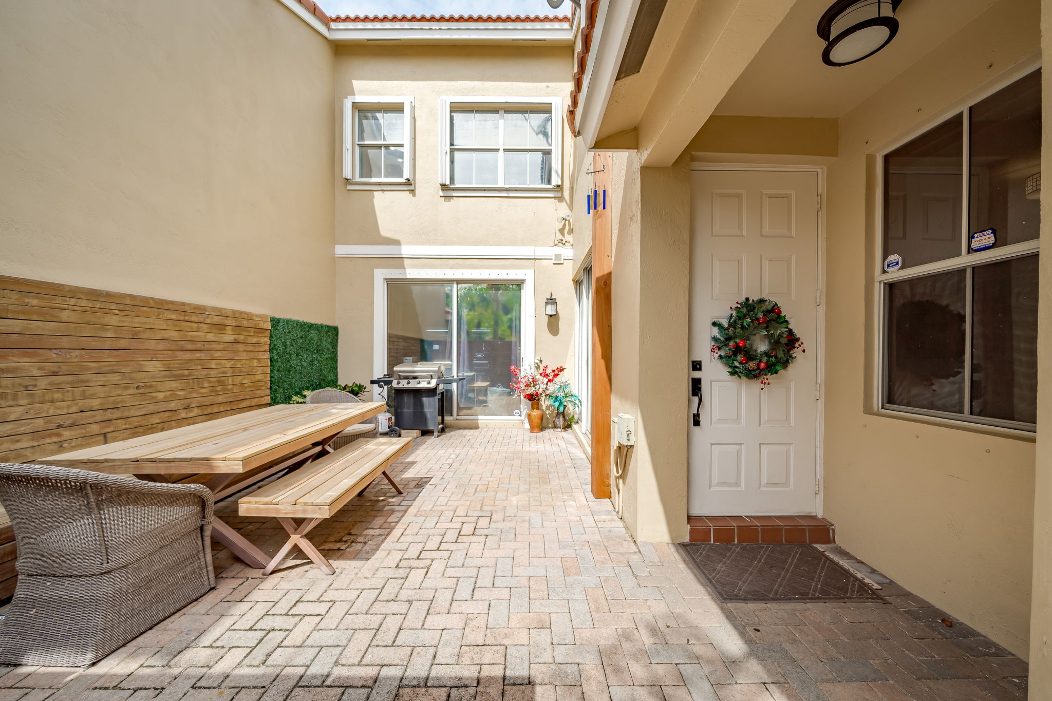 1770 Yellowheart Way, Hollywood — real estate photography by Digilux HD