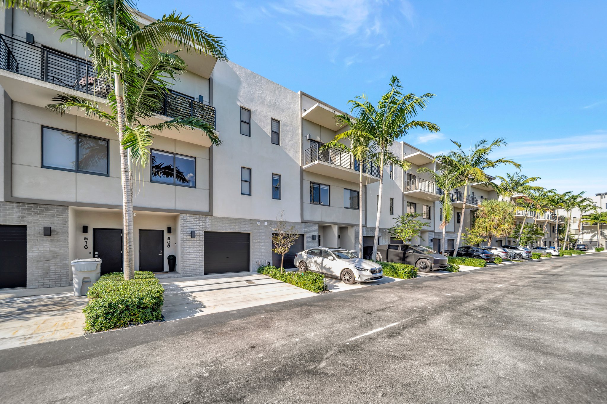 SE 1st Cir, Pompano Beach — real estate photography by Digilux HD