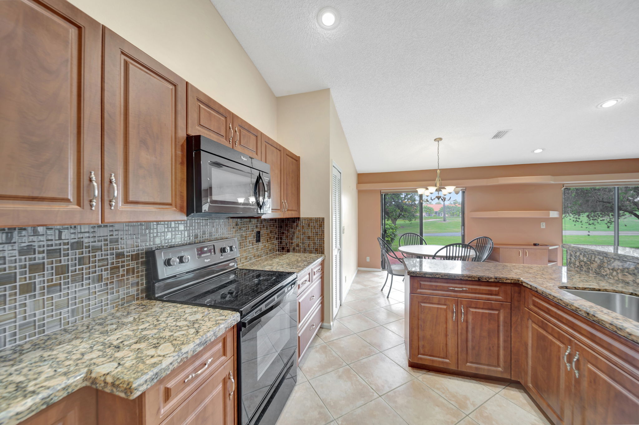 Environ Blvd, Lauderhill — real estate photography by Digilux HD