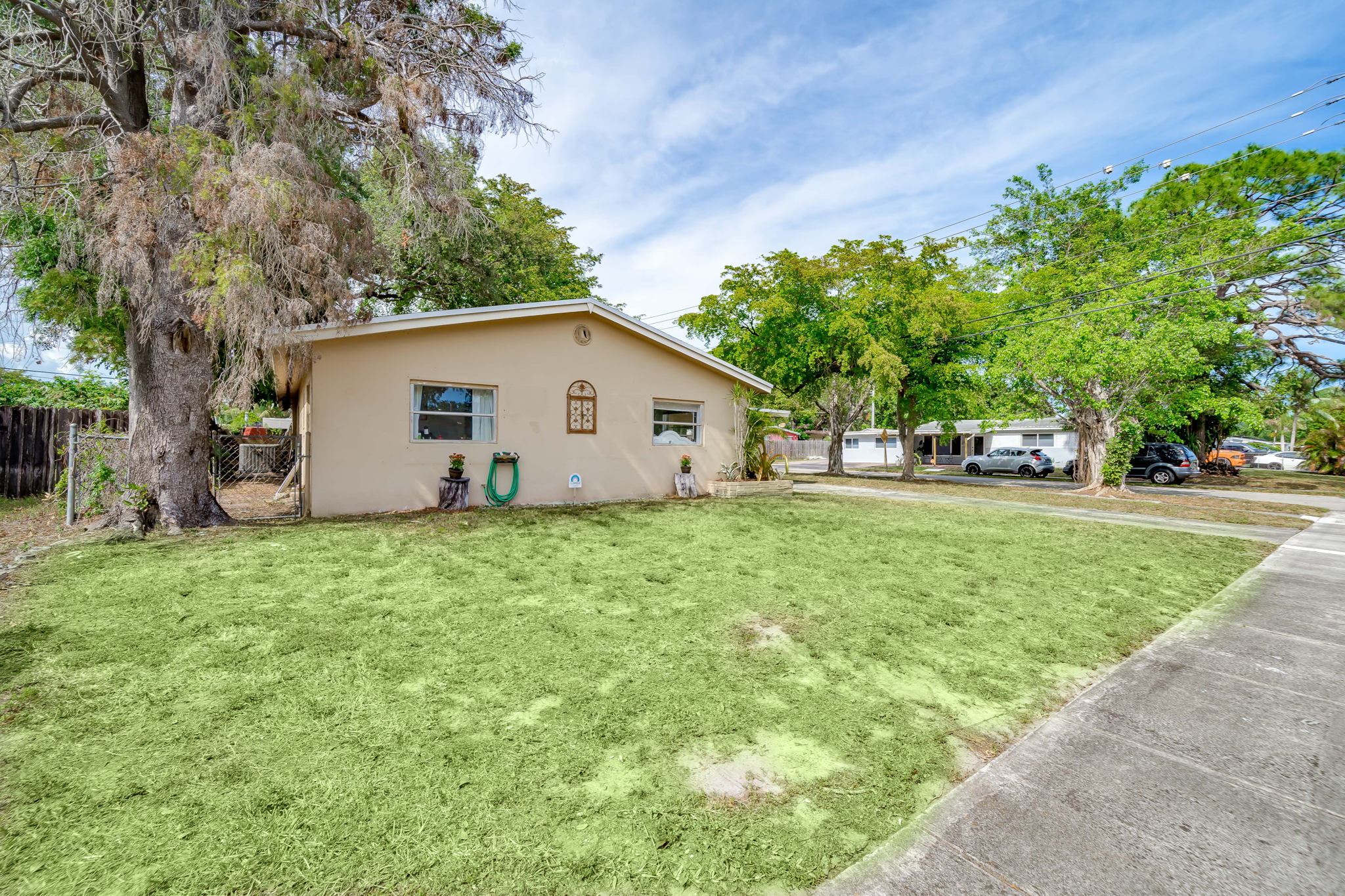 2750 N 67th Ave, Hollywood — real estate photography by Digilux HD