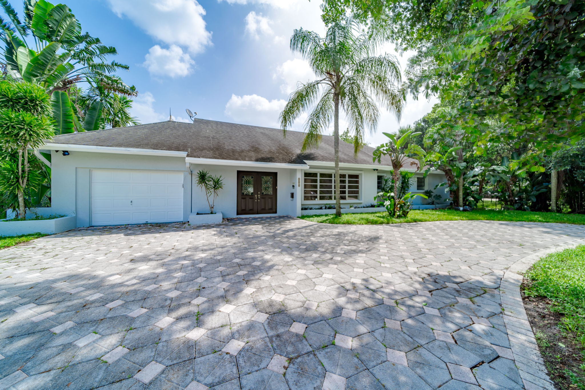 1150 NW 3rd Ave, Fort Lauderdale — real estate photography by Digilux HD
