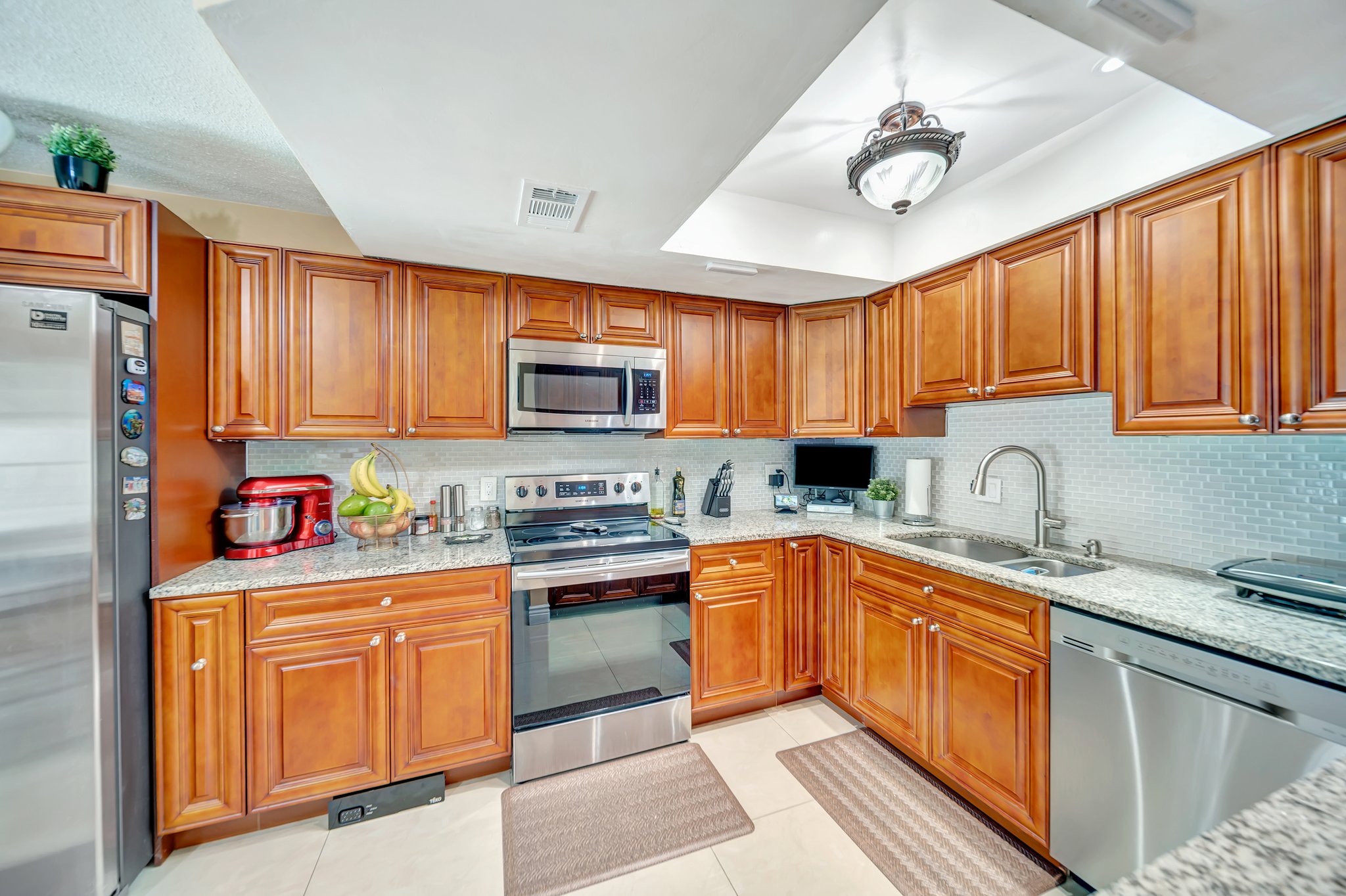 SW 7th St, Margate — real estate photography by Digilux HD