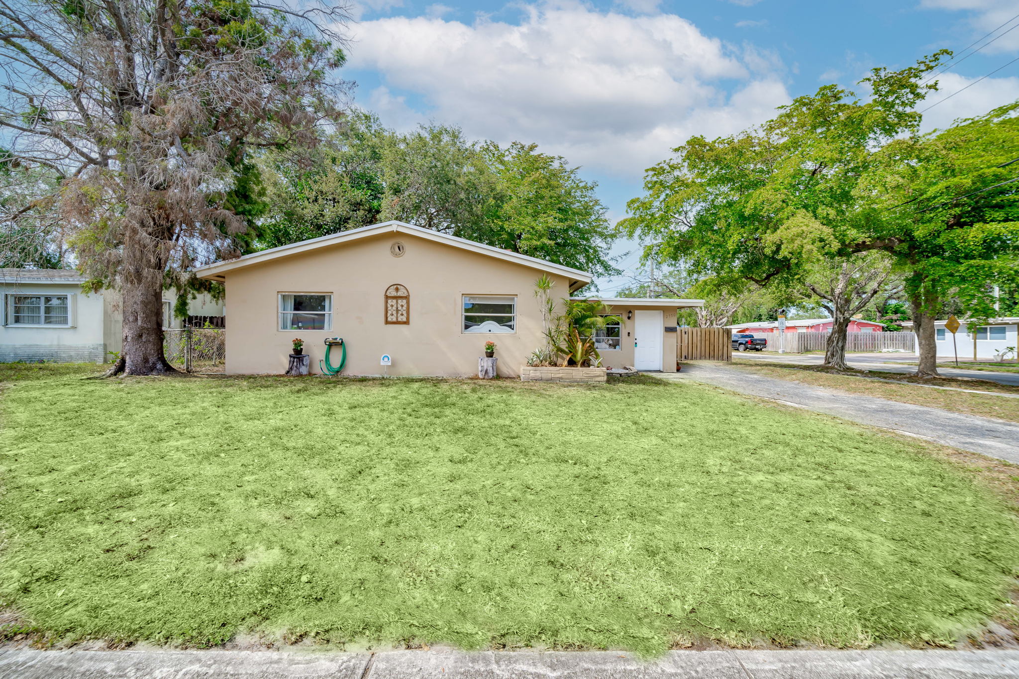 2750 N 67th Ave, Hollywood — real estate photography by Digilux HD
