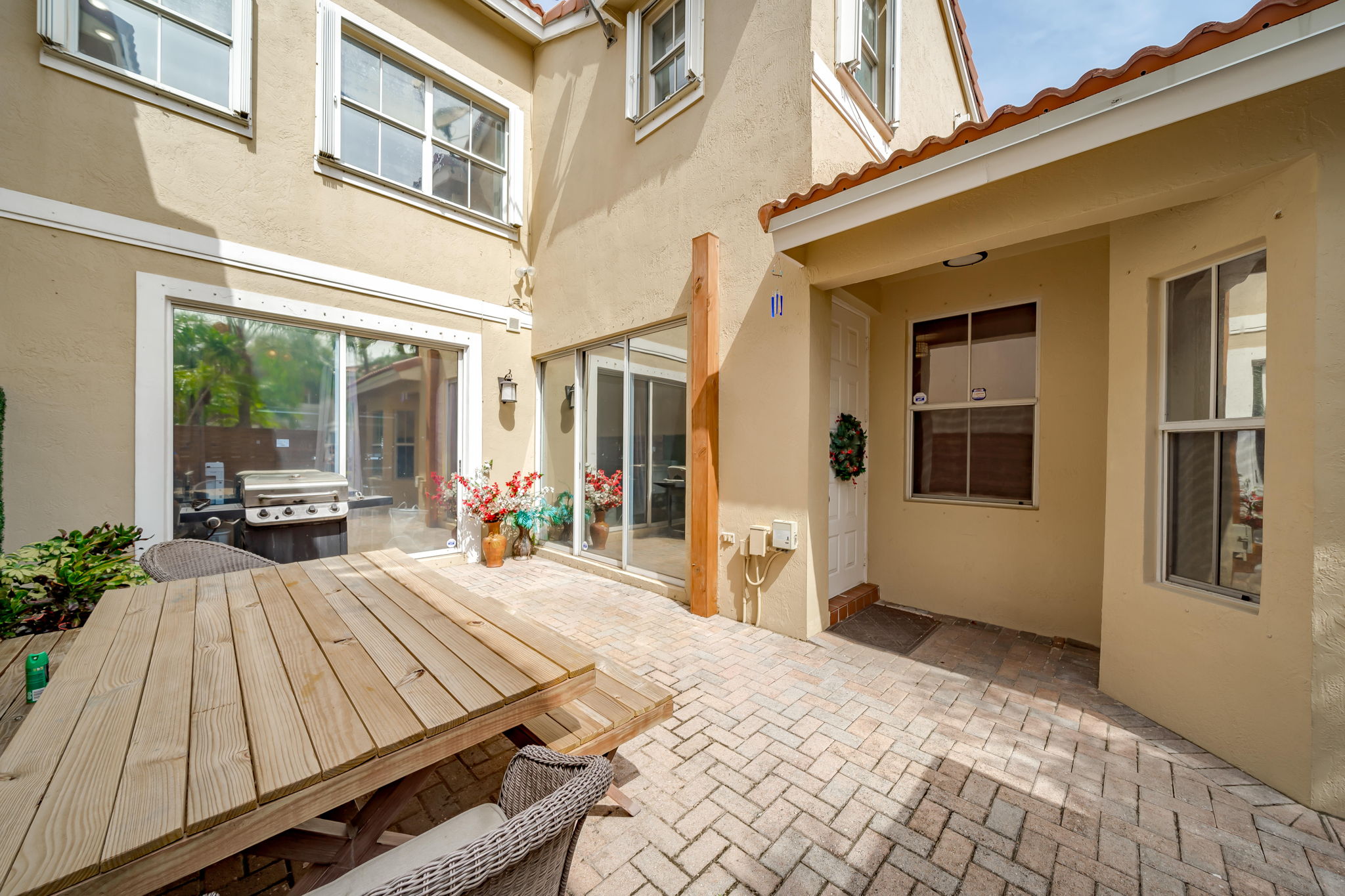1770 Yellowheart Way, Hollywood — real estate photography by Digilux HD