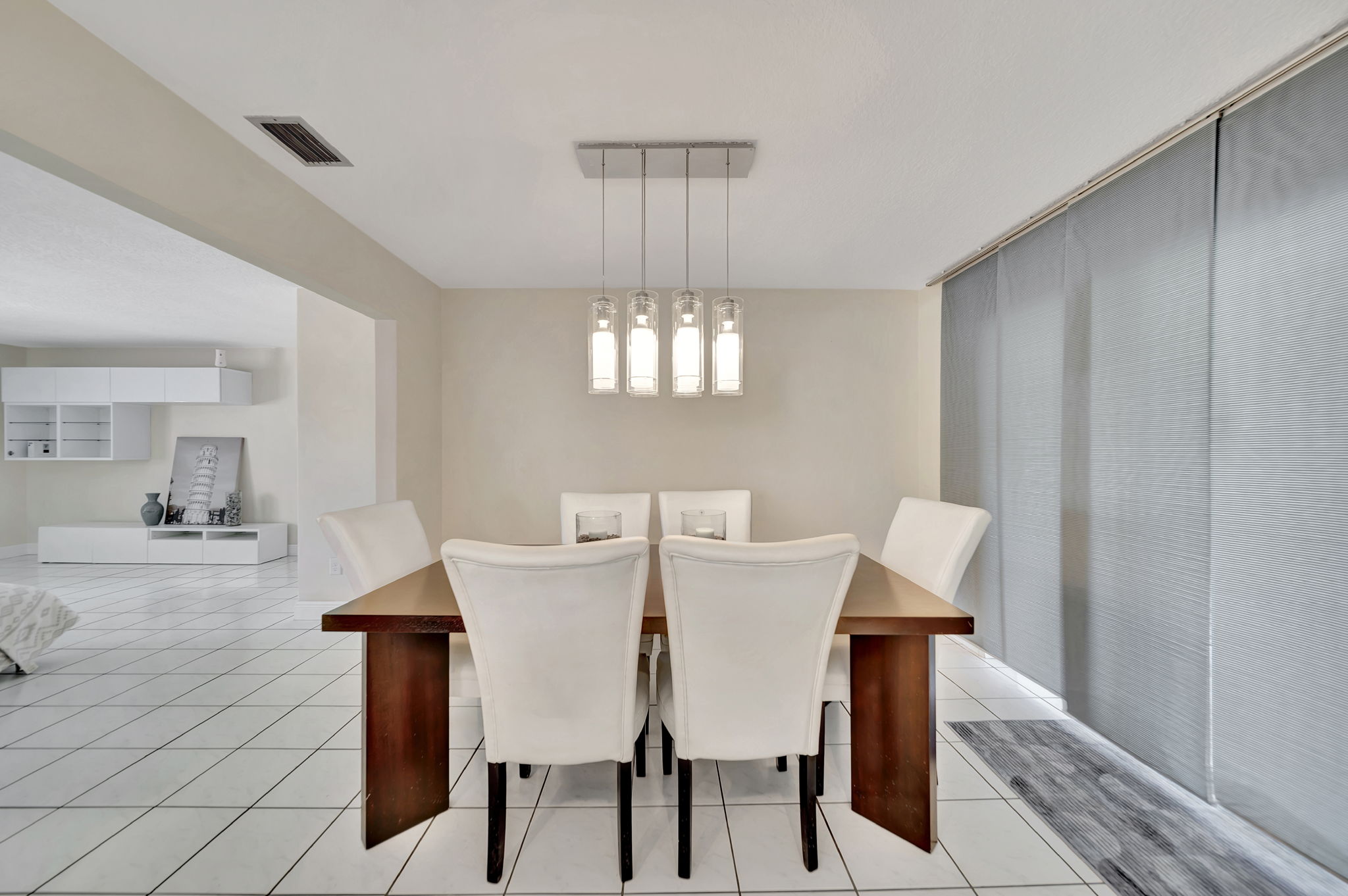 SE 5th St, Dania Beach — real estate photography by Digilux HD