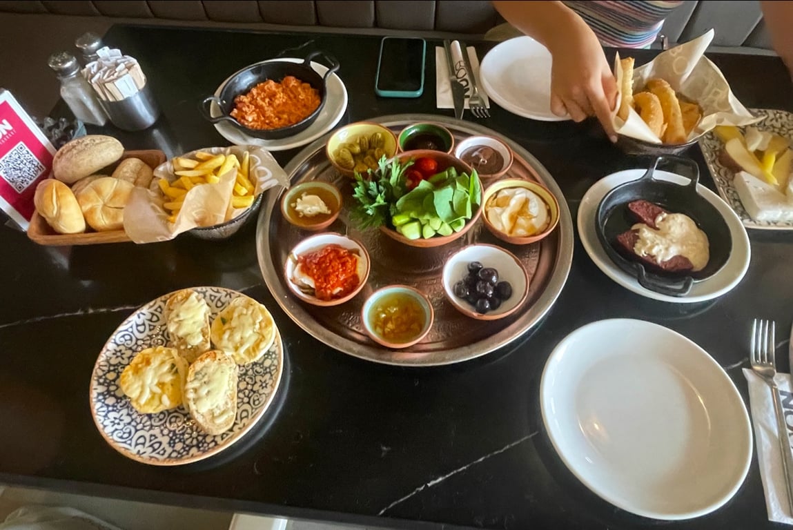 Boon Cafe ve Restaurant