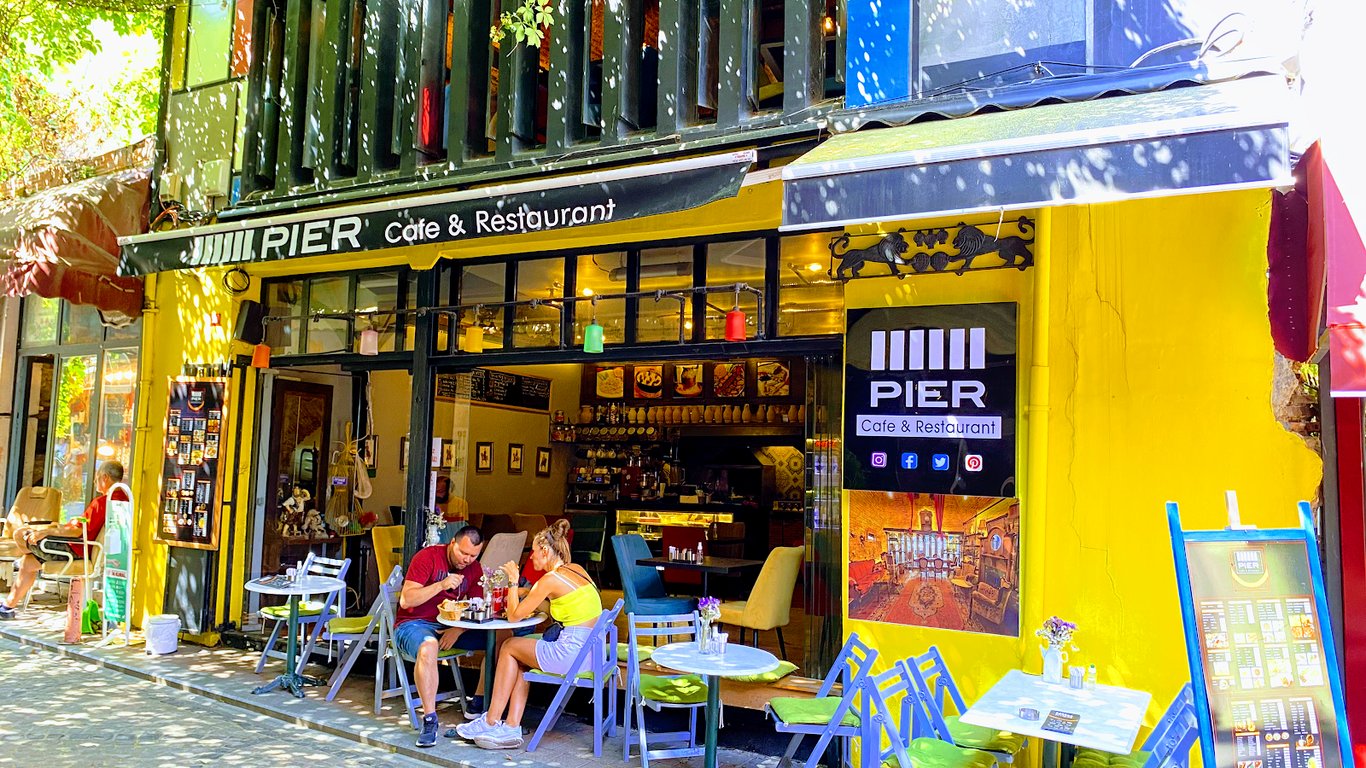 Pier Cafe Restaurant