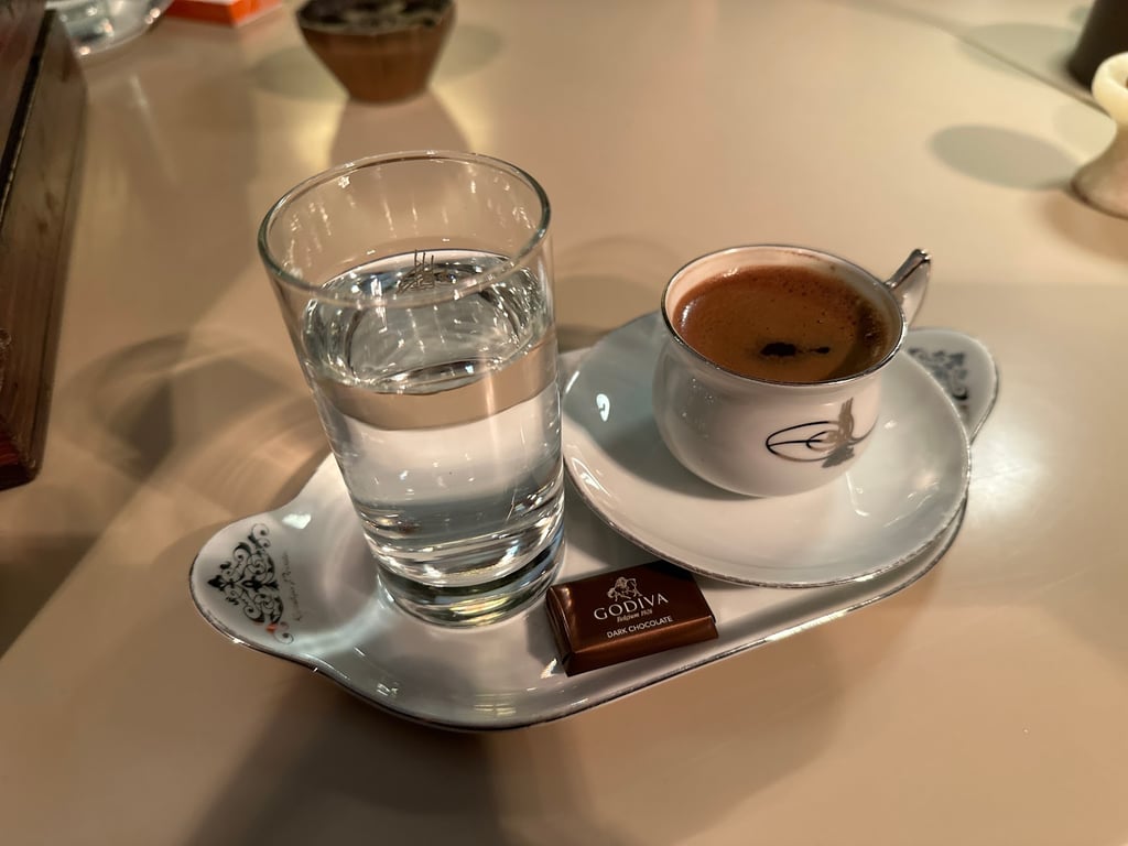 HuQQa Kuruçeşme - Best Shisha & Breakfast in İstanbul