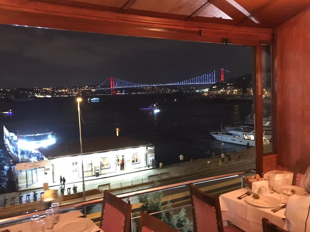 Arnavutköy İskele Balık