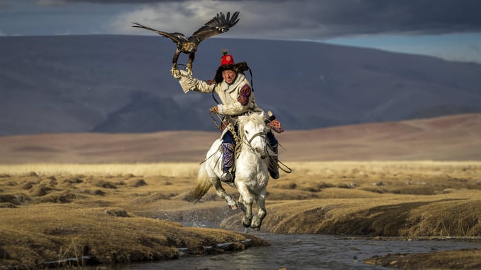 Eric Esterle   Asiilbek, a nomadic Kazakh eagle hunter, Mongolia   reframed