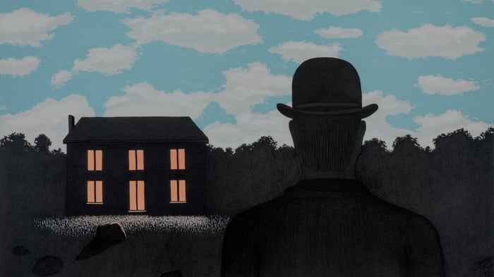 The Empire of Light (2)