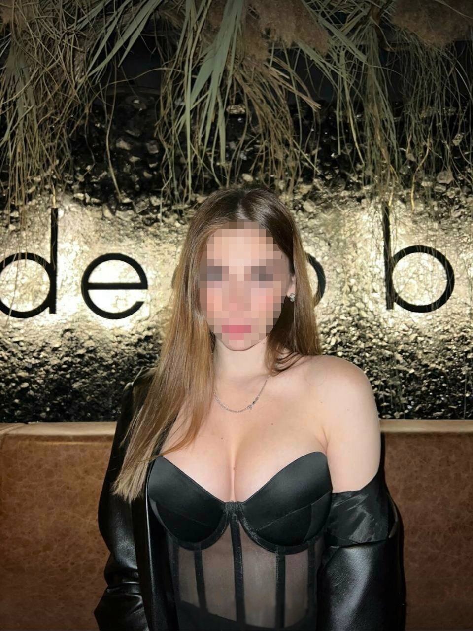 Nicole escort in Kiev