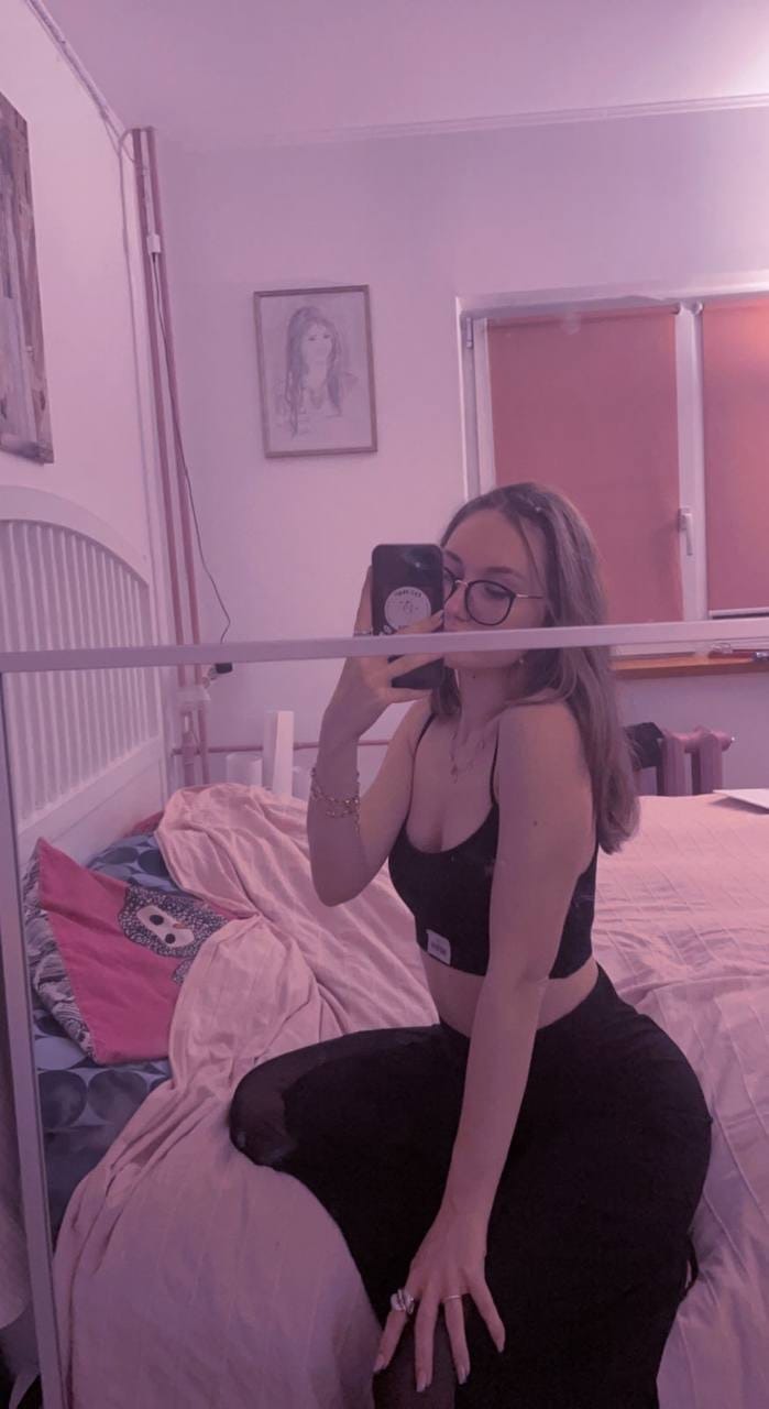 Elisabeth escort in Kaunas