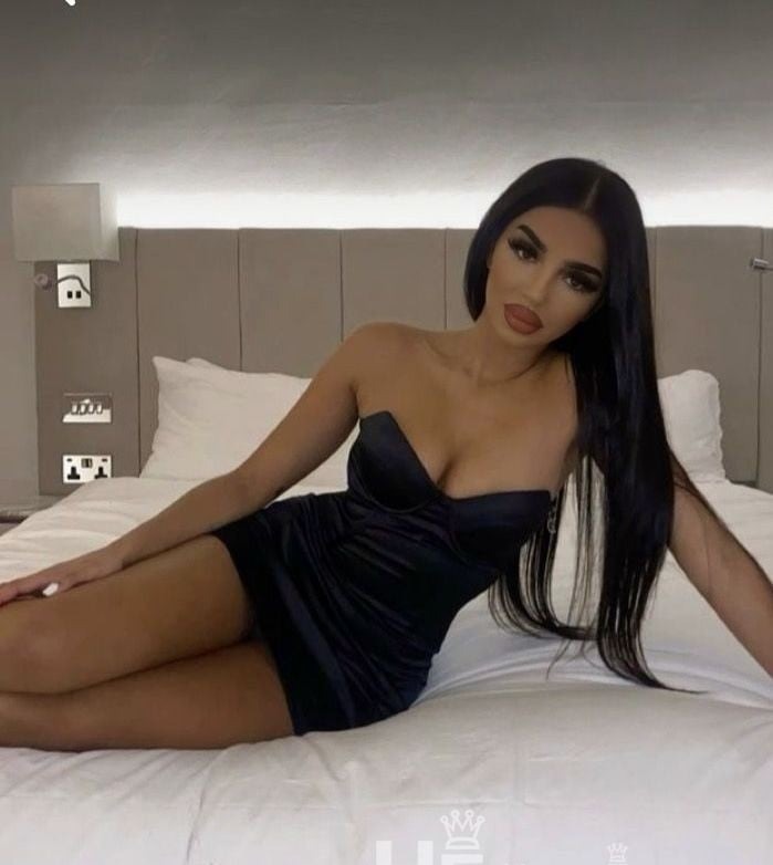 Sofia escort in Istanbul