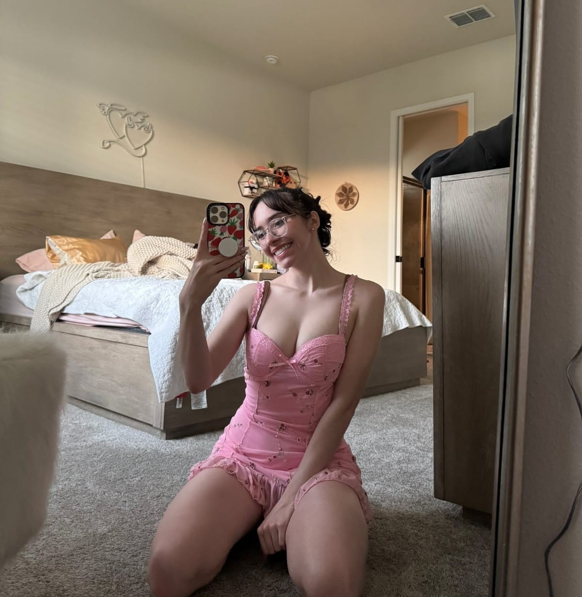 Helen escort in Vilnius