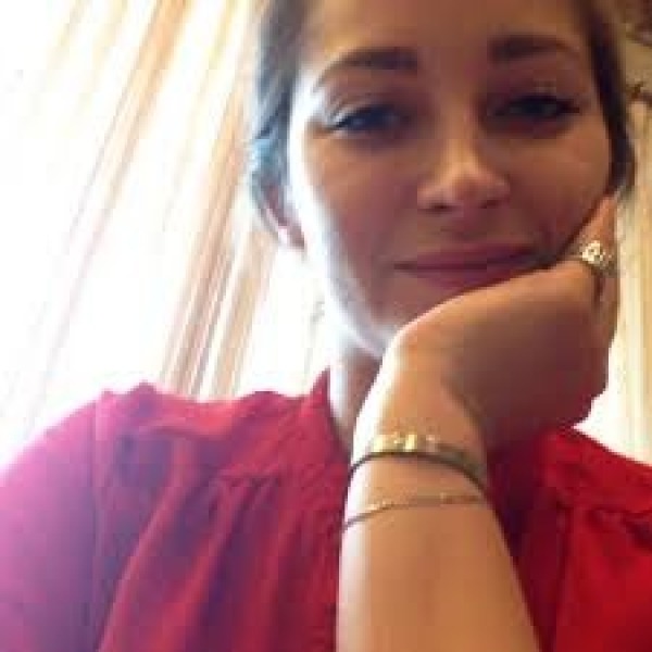 Maella escort in Amsterdam