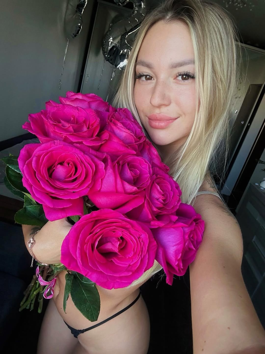 ANNEKA escort in Istanbul