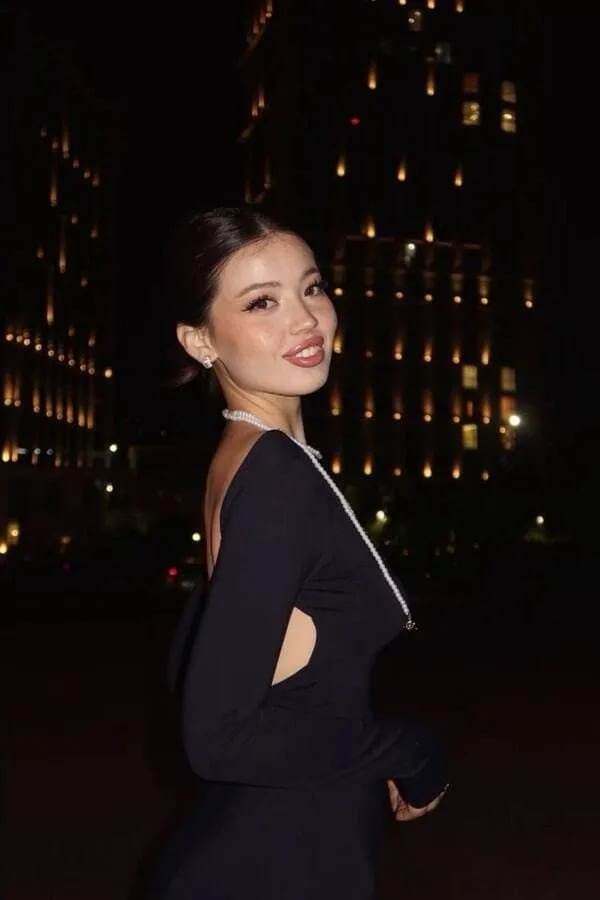 Annet escort in Bangkok