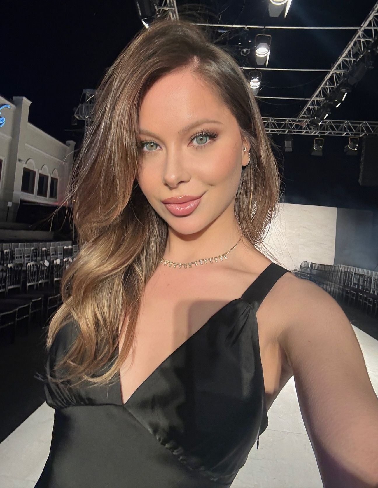 AMAKA escort in Paris