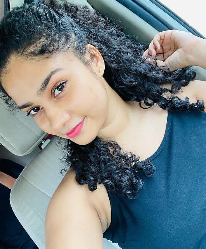 Sari escort in Al Sohar