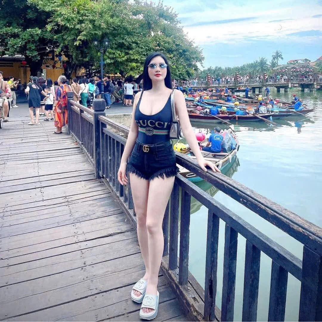 Yaya escort in Nha Trang