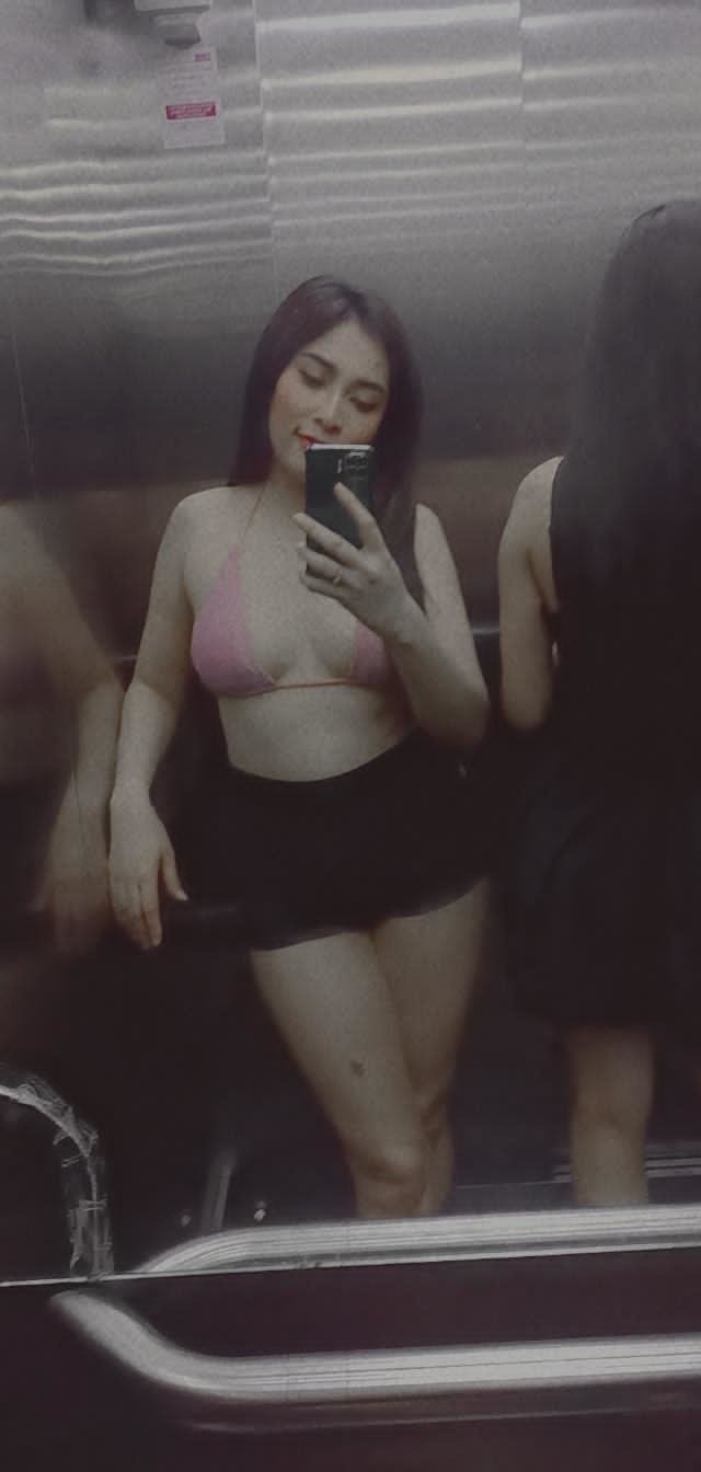 Mina outcall escort in Doha