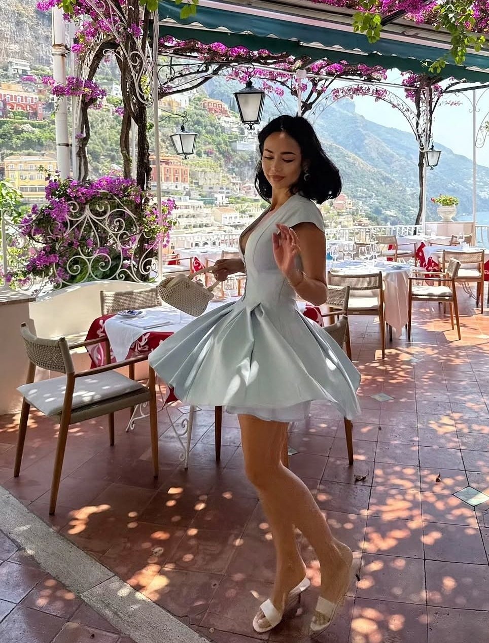 Jensi escort in Tokyo