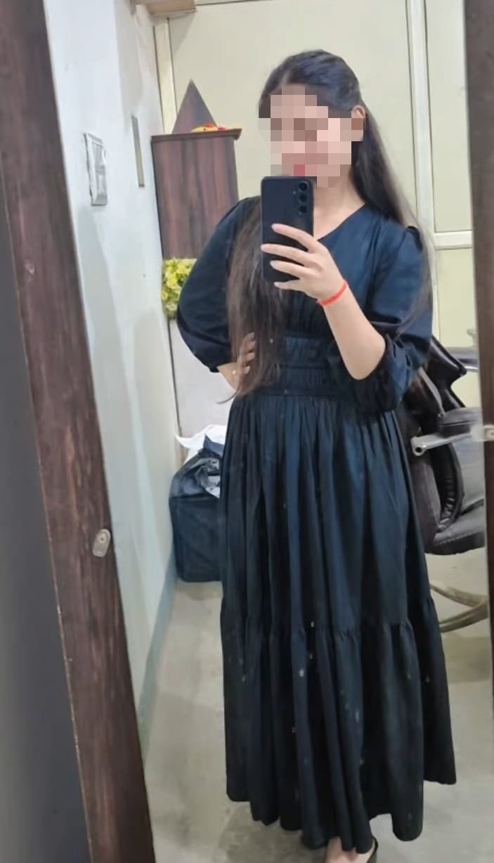 Cam show 🥰 and meet Available 🥀 escort in Hyderabad
