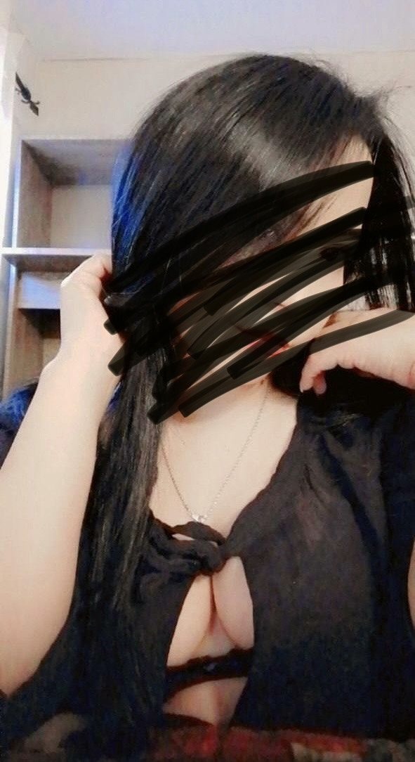 اوشا للدلع escort in Cairo