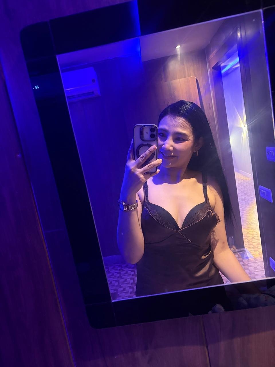 Jasmine escort in Lucknow